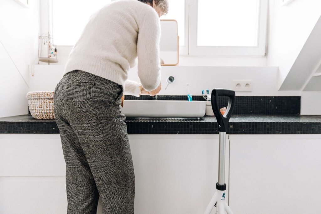 elderly bathroom aids